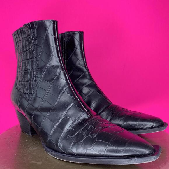 Schutz Briani Croc Embossed Leather Western Chelsea Boot Sz  7.5 - Picture 1 of 9